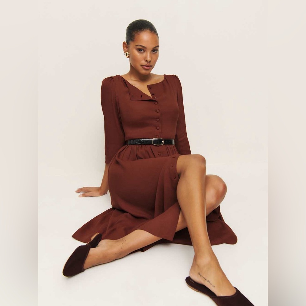 Reformation Adair Dress in Fig Jam - Picture 2 of 7